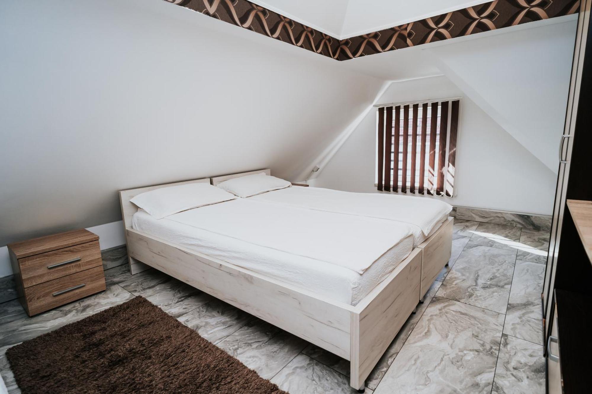 סיביו Apartment Attic מראה חיצוני תמונה